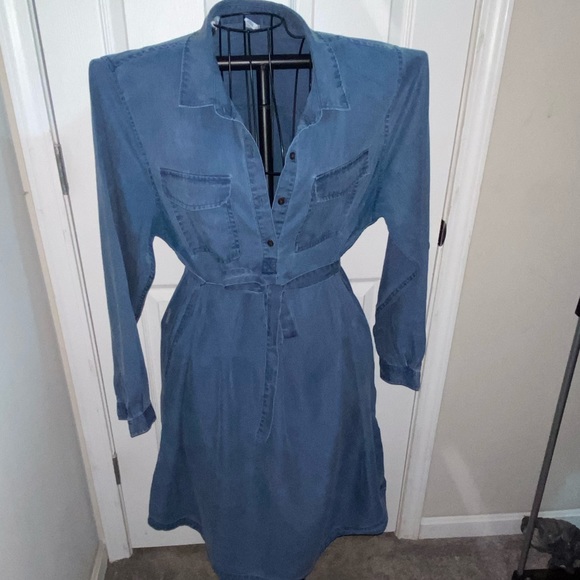 Old Navy XL MATERNITY dress - Picture 1 of 7